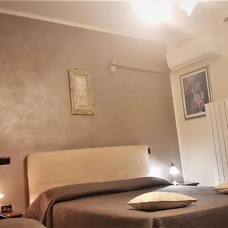 Elisa House Bed & Breakfast Foligno Exterior photo