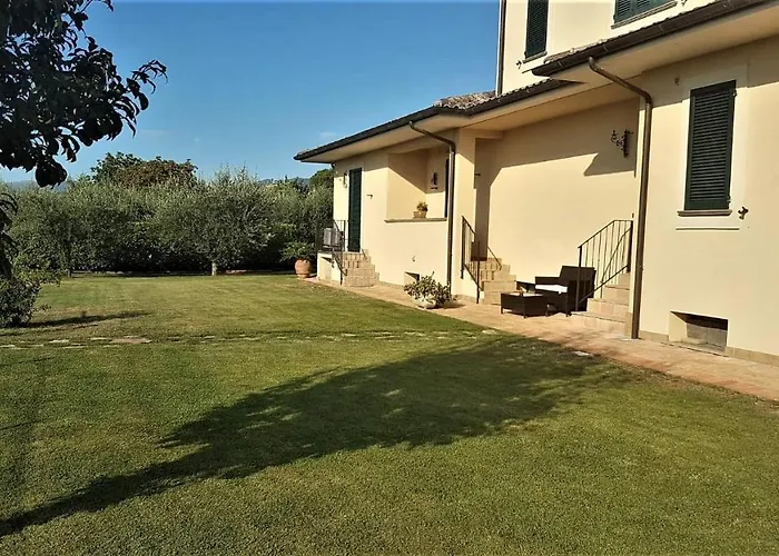 Elisa House